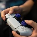 THUMB GRIPS para PS5 - GEEKSHARE PLAYER ONE - Imagen 6